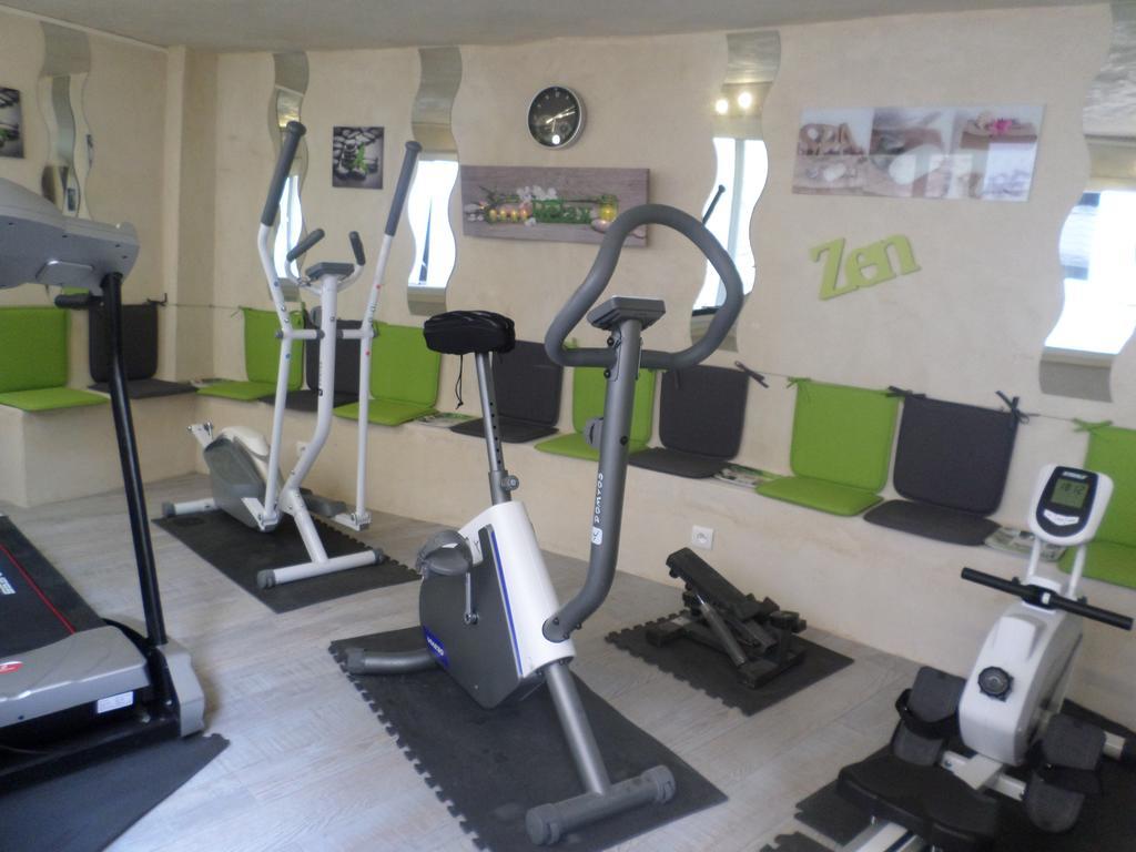 Appart'Hotel Les Tilleuls Saint-Macaire Zimmer foto