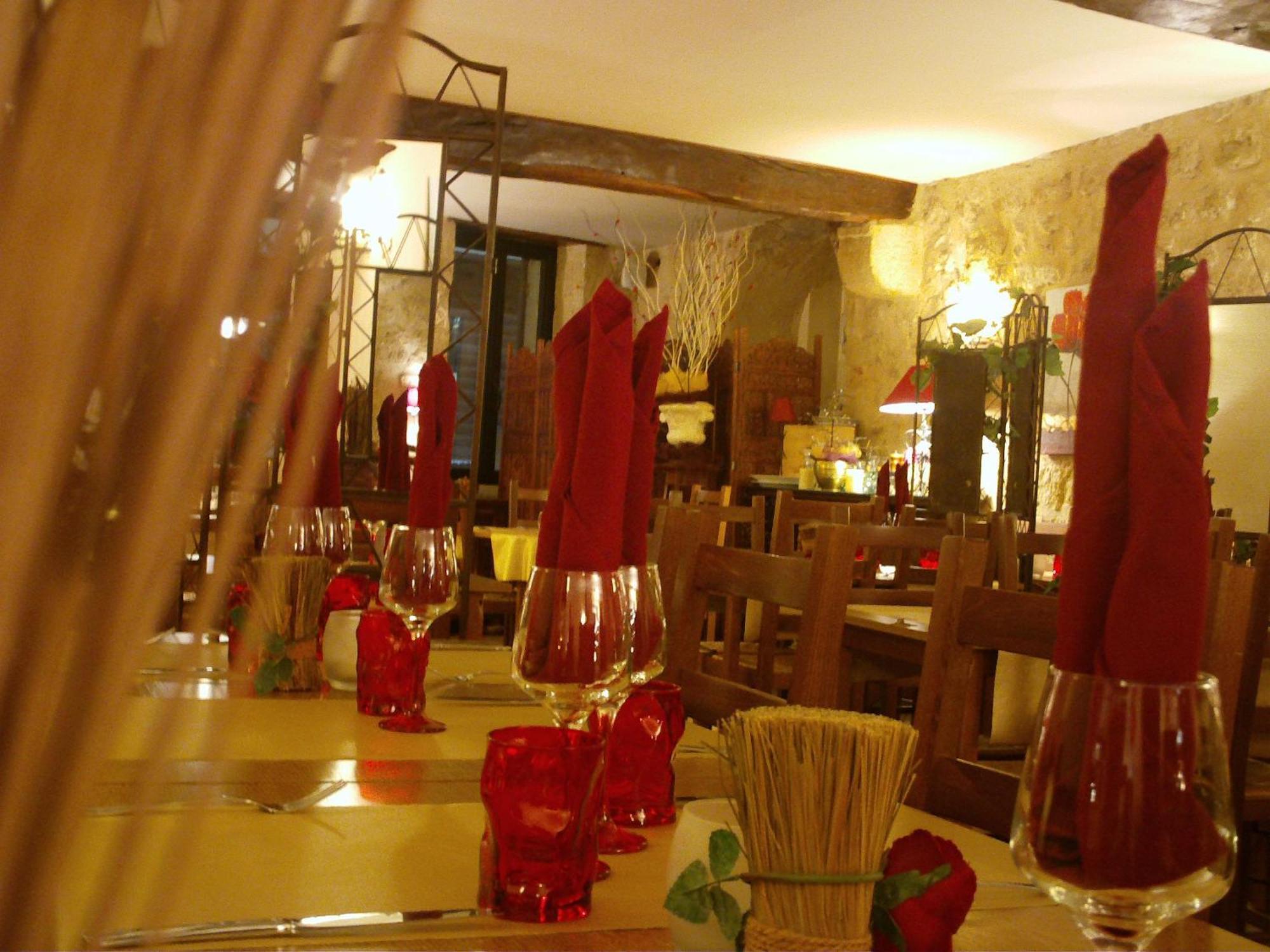 Appart'Hotel Les Tilleuls Saint-Macaire Exterior foto